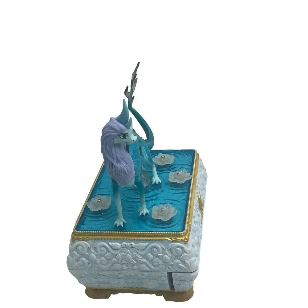 Disney Raya and The Last Dragon Sisu Dragon Chest Jewelry Box Features Co... New
